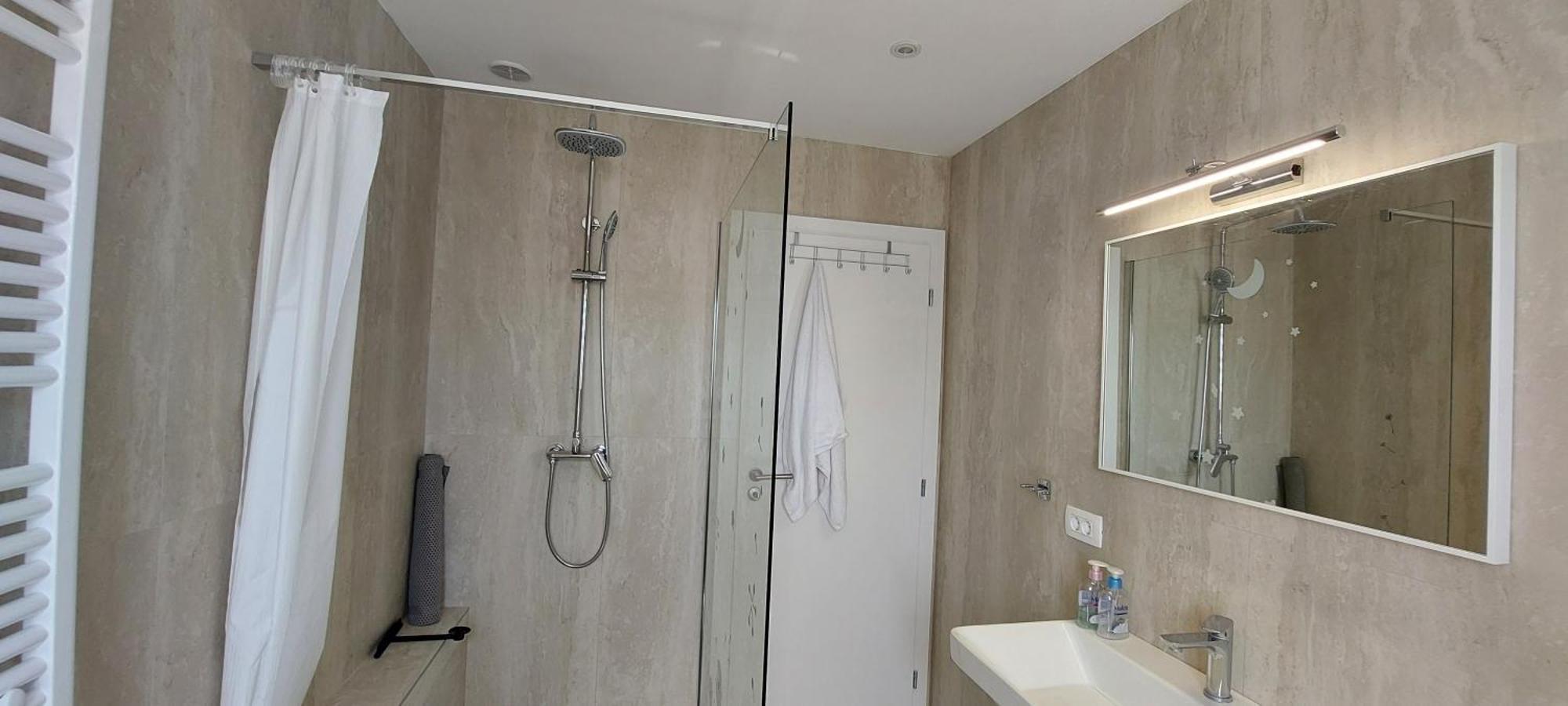Apartman Figaro Pogled Od Milijun Dolara, 2 Tusa, 2 Wc Kaštela المظهر الخارجي الصورة