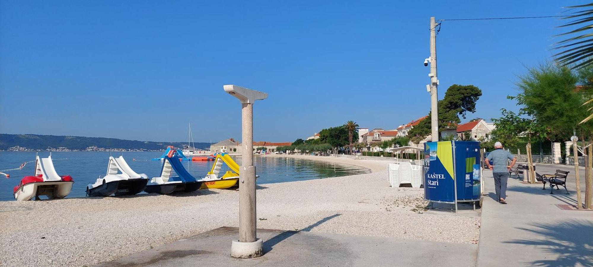 Apartman Figaro Pogled Od Milijun Dolara, 2 Tusa, 2 Wc Kaštela المظهر الخارجي الصورة
